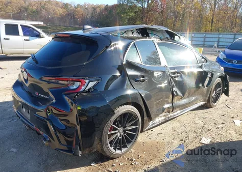 2025 Toyota Gr Corolla Premium Plus z USA, uszkodzony, nr VIN JTNABAAEXSA021607